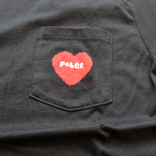 POLER / ポーラー FULLY HEART ポケットTシャツ ブラック-4
