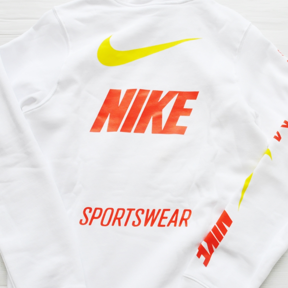 pull swoosh