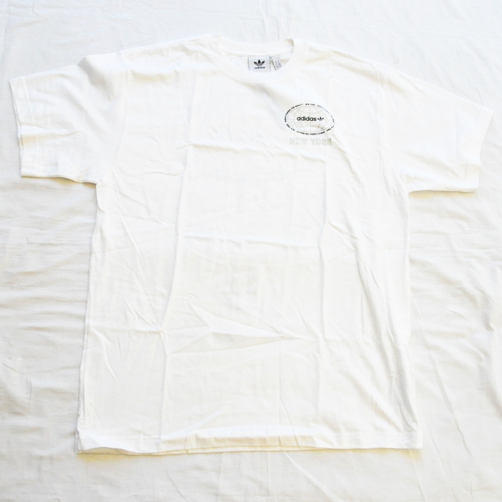 ADIDAS / アディダス NEW YORK WORLD TOUR T-SHIRT WHITE NYC LIMITED BIG SIZE