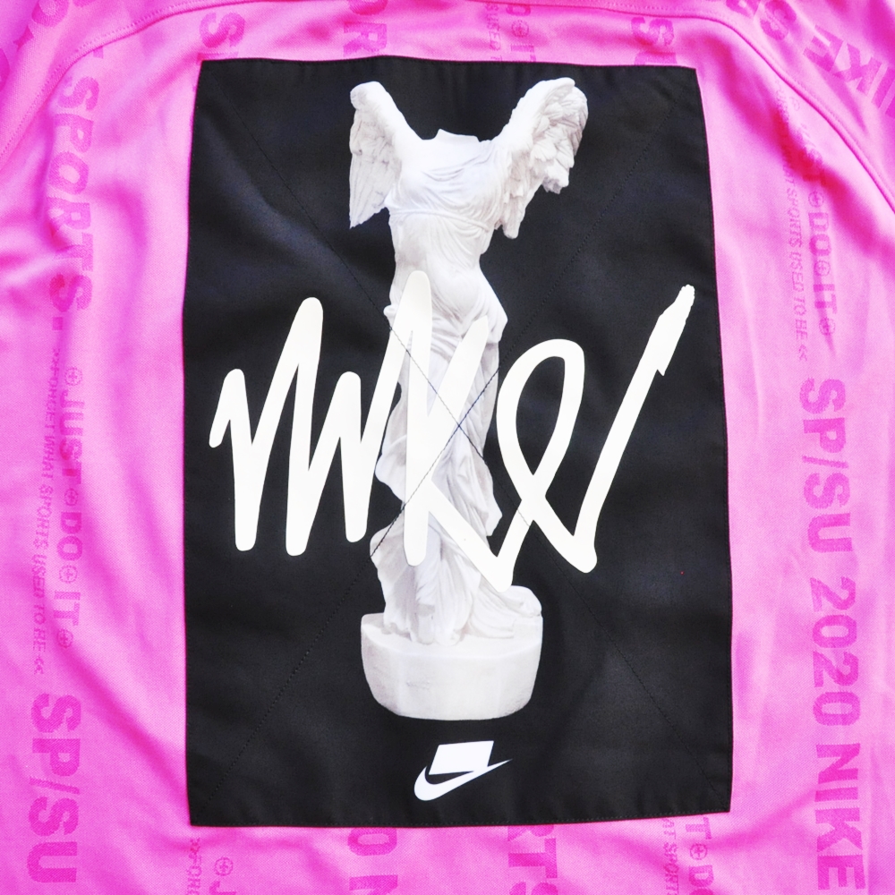 LIMITED NIKE GODDESS UNUSUAL BY DESIGN T