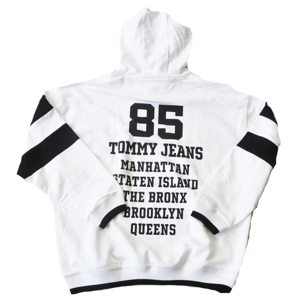 TOMMY JEANS / トミージーンズ NYC FIVE BOROUGHS PULLOVER SWEAT HOODIE WHITE | ストリートスタイルのセレクトストア | TUNNEL STORE - トンネルストア