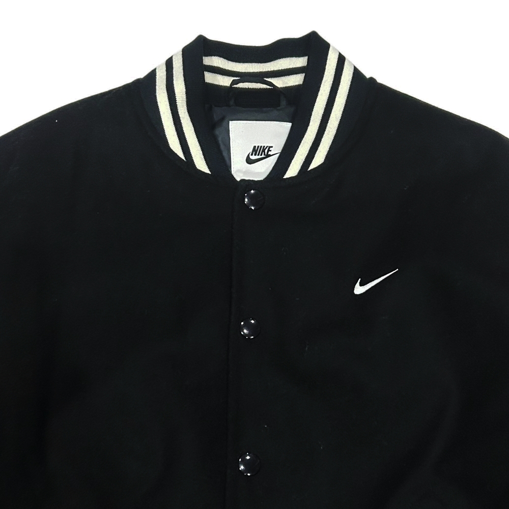 NIKE / ナイキ ONE SWOOSH LOGO VARSITY JACKET BLACK S-4